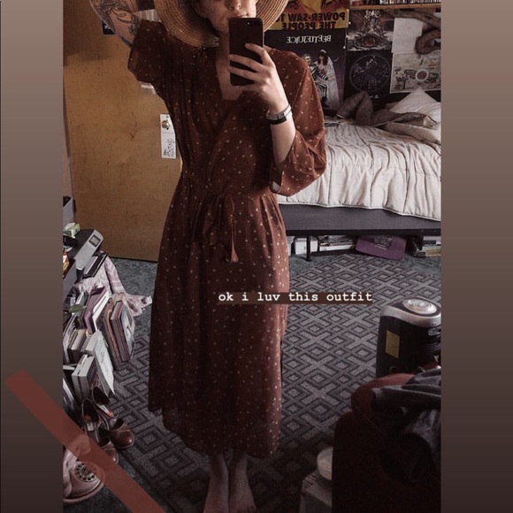 Wrap Dress - Picture 7 of 8